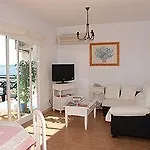 Mediterraneo Apts *