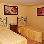 Mediterraneo Apts *