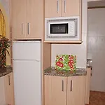 Mediterraneo Apts * Nerja