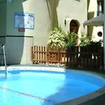 Mediterraneo Apts *
