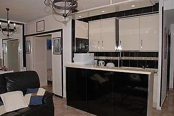 Mediterraneo Apts *