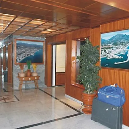 Mediterraneo Apts Hotel *
