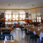 Mediterraneo Apts מלון נרחה