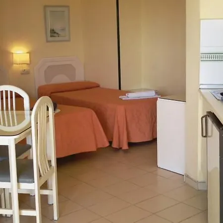 Mediterraneo Apts * נרחה