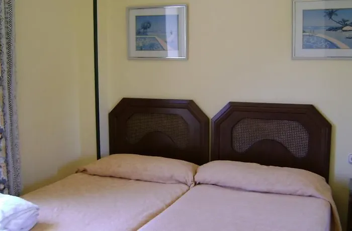 Mediterraneo Apts Nerja