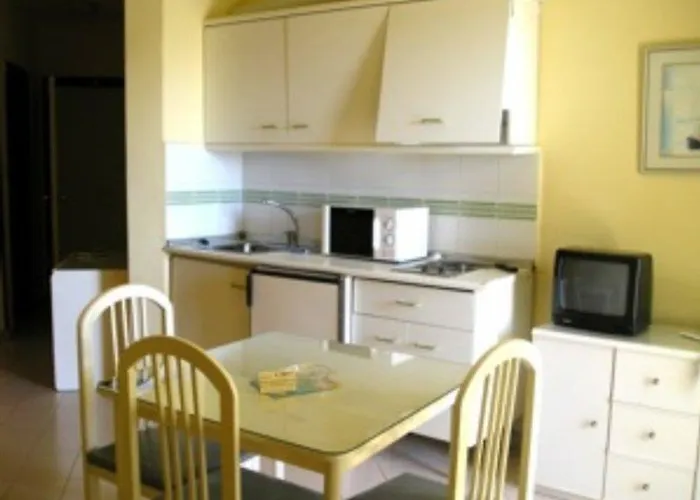 Mediterraneo Apts Hotel *