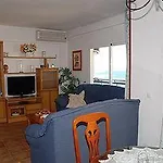 Mediterraneo Apts * Nerja