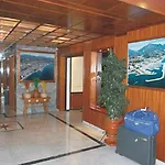 Mediterraneo Apts Otel *