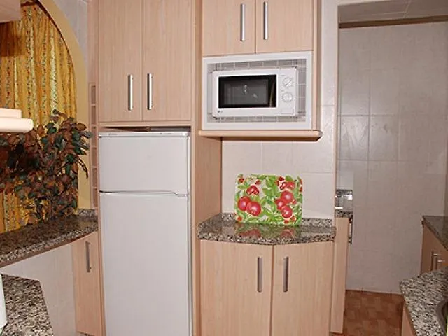 Mediterraneo Apts * Nerja